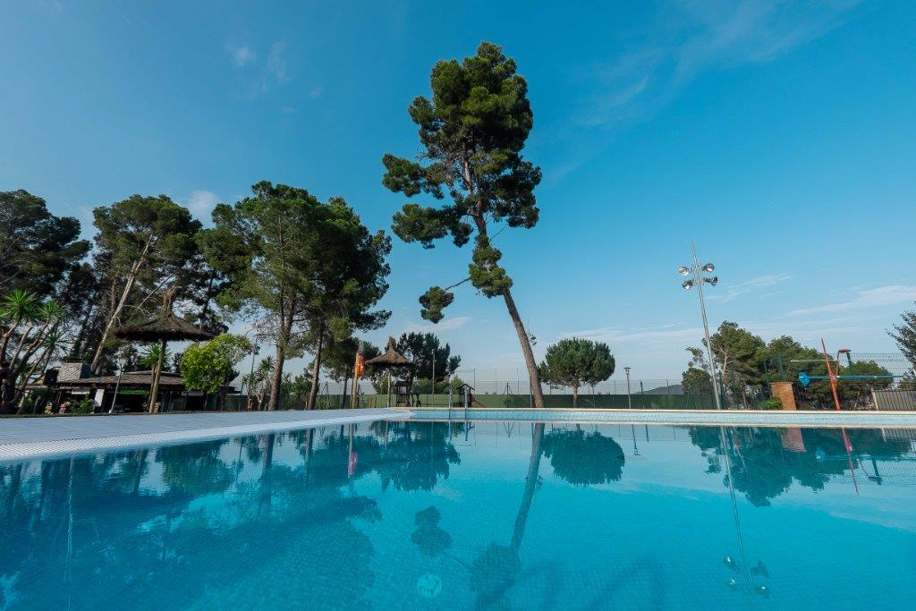 Abonaments de piscina d'estiu a Can Salvi